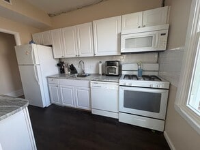 3501 Ventnor Ave, Unit E1 in Atlantic City, NJ - Foto de edificio - Building Photo