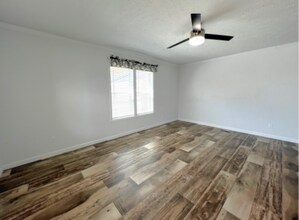 10611 Lyons Ct in Fair Haven, MI - Building Photo - Building Photo