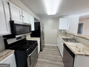 4267 Parkview Ct in Stone Mountain, GA - Building Photo - Building Photo