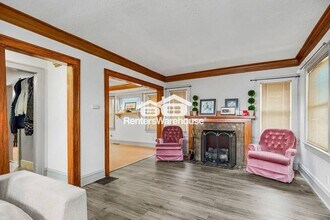 3305 Askew Ave in Kansas City, MO - Foto de edificio - Building Photo