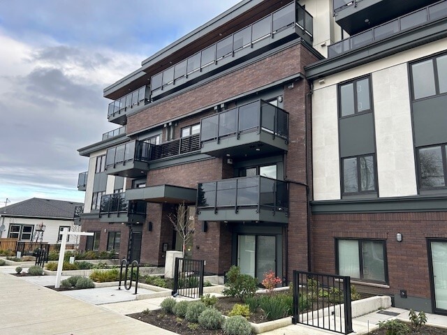 property at 45 Haliburton St