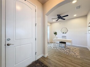 14633 Strathglass Dr in Hudson, FL - Foto de edificio - Building Photo