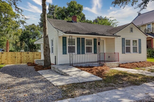 1412 E 33rd St in Savannah, GA - Building Photo - Building Photo
