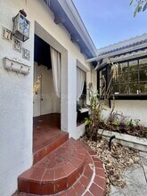 799 NE 70th St in Miami, FL - Building Photo - Building Photo