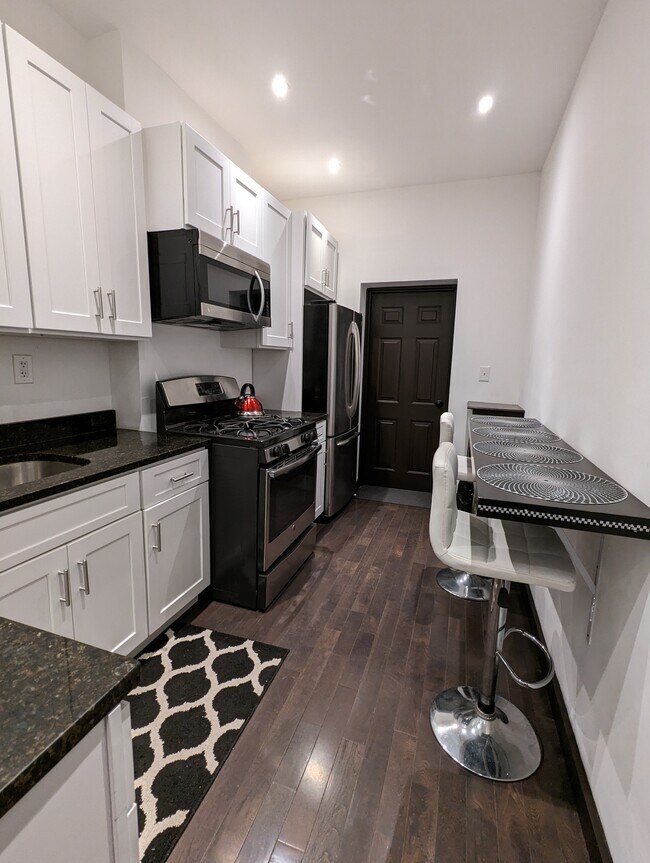 282 Montauk Ave in Brooklyn, NY - Building Photo - Building Photo
