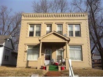 1325 Mitchell Ave in St. Joseph, MO - Building Photo