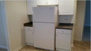 427 Bertonley Ave in Charlotte, NC - Building Photo - Building Photo