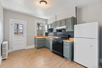 78 Liberty St in Newburgh, NY - Building Photo - Building Photo