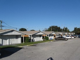 1805 Reynolds Rd Apartamentos