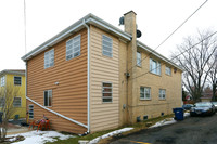 305 S Hale St in Addison, IL - Building Photo - Building Photo