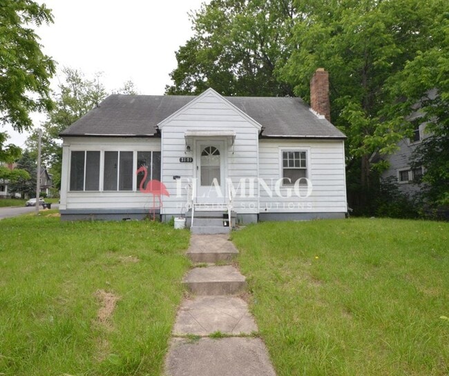 property at 2101 Riverside Dr