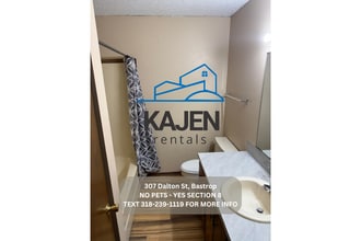 307 Dalton St in Bastrop, LA - Building Photo - Building Photo