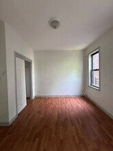 47 Milford Ave in Newark, NJ - Building Photo - Building Photo