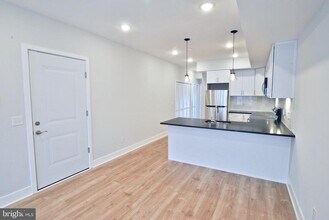 2132 N 2nd St in Philadelphia, PA - Building Photo - Building Photo