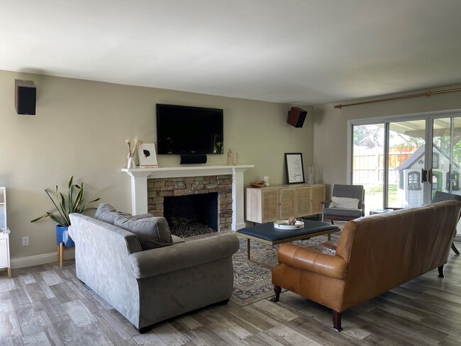 1781 Berkshire Dr in Thousand Oaks, CA - Building Photo - Building Photo