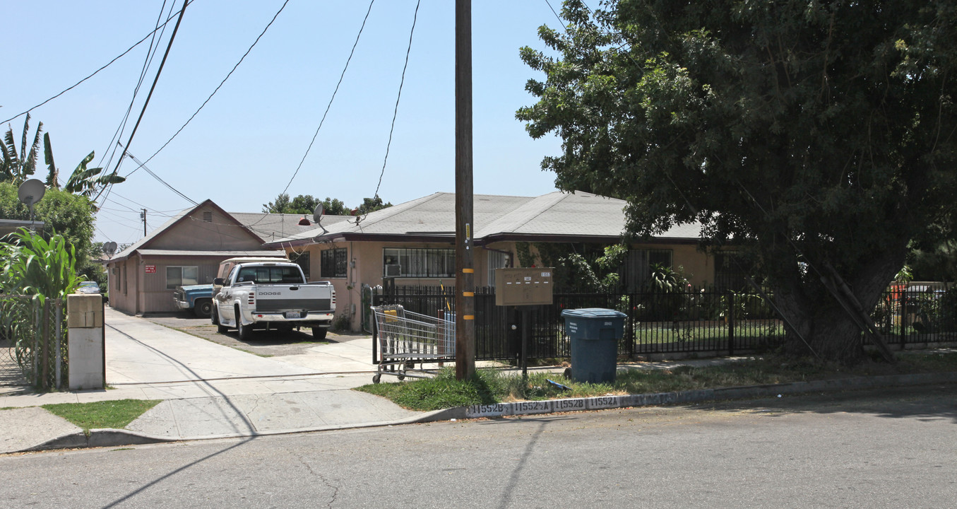 11552 Forest Grove St in El Monte, CA - Building Photo