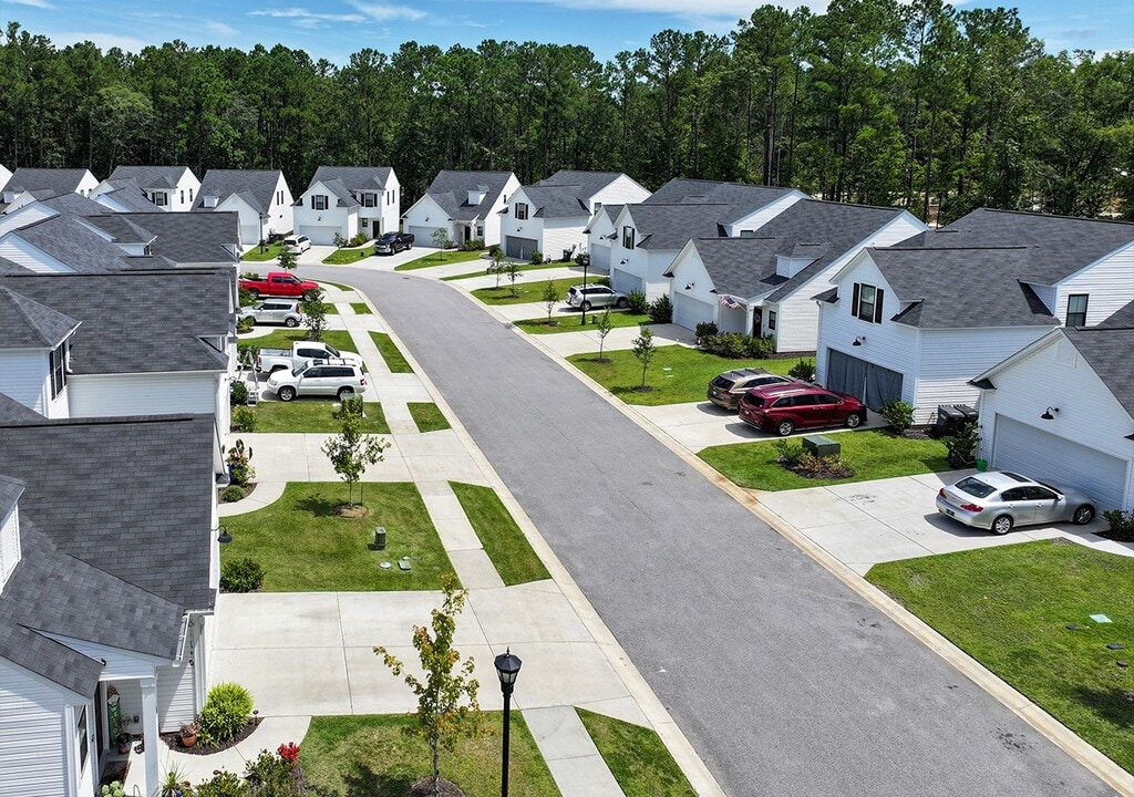 New River Forest - by Quinn Residences in Bluffton, SC - Foto de edificio