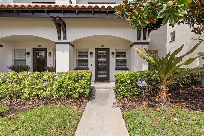 property at 415 S Oregon Ave