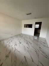 19121 NW 34th Ct in Miami Gardens, FL - Building Photo - Building Photo