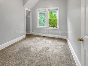 1845 Kalamazoo Ave SE in Grand Rapids, MI - Building Photo - Building Photo