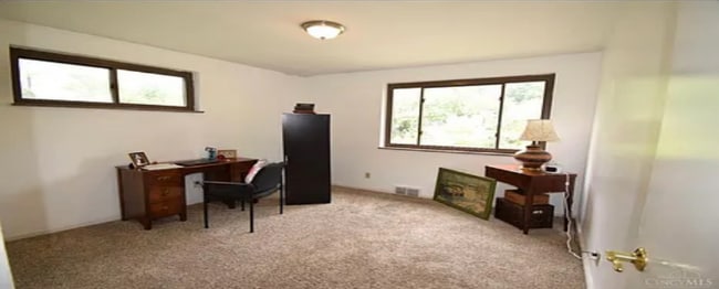 6921 Taylor Rd in Cincinnati, OH - Foto de edificio - Building Photo