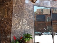 10 E. Ontario St. in Chicago, IL - Foto de edificio - Building Photo