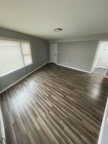 7800 S Exchange Ave in Chicago, IL - Building Photo