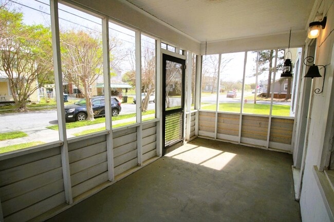 525 E 2nd St in Washington, NC - Building Photo - Building Photo