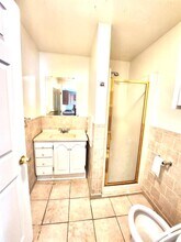 457 Main St-Unit -Apt 2 in Beacon, NY - Building Photo - Building Photo
