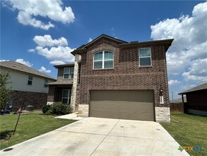 2203 Flintshire Dr in New Braunfels, TX - Building Photo - Building Photo