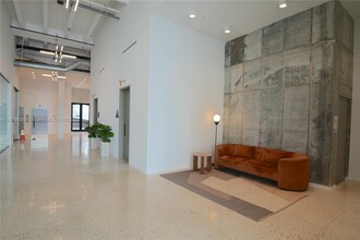 7920 NE 2nd Ave, Unit 705 in Miami, FL - Building Photo - Building Photo