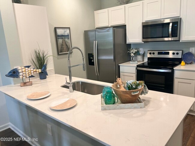 property at 3608 Prairie Wind Ct