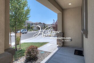 9717 Belville Dr in Reno, NV - Building Photo - Building Photo
