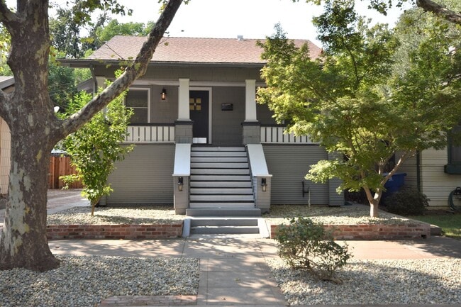 property at 306 24th St