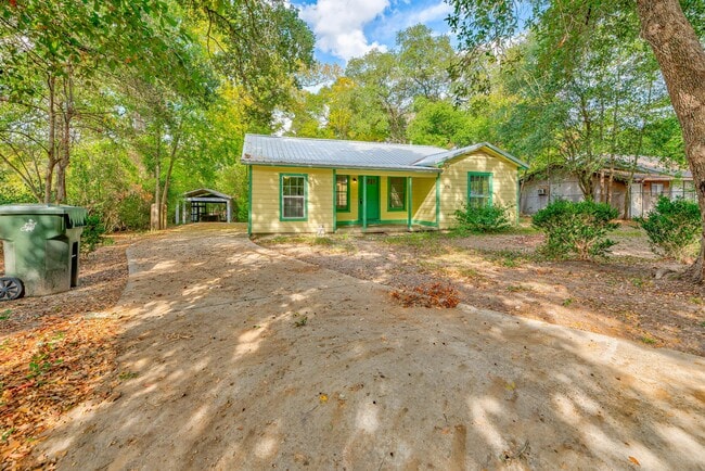 816 Ogden St in Jasper, TX - Building Photo - Building Photo