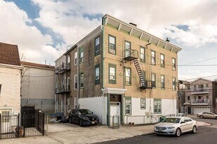 148 South St in Jersey City, NJ - Building Photo