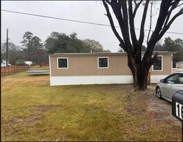 1627 Old Lynwood Cir in Lancaster, SC - Building Photo