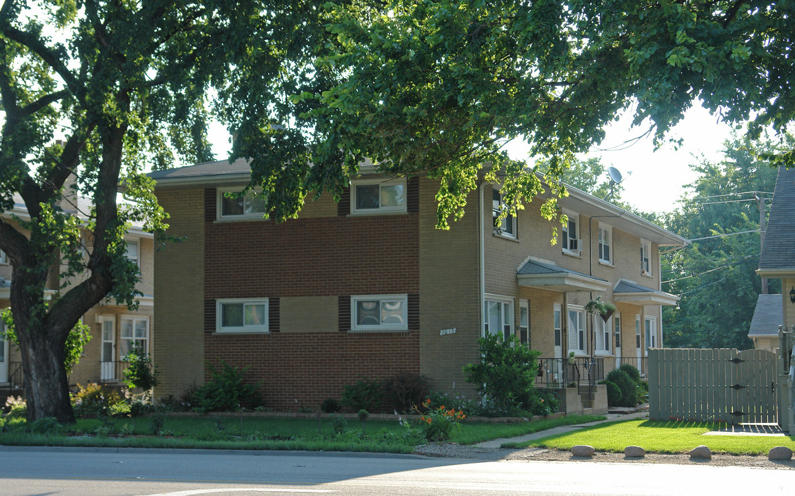 1009-1015 S La Grange Rd in La Grange, IL - Building Photo