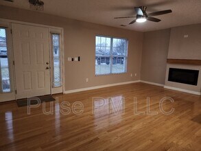 3234 Campaign Dr in Hebron, KY - Building Photo - Building Photo