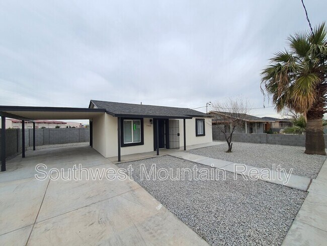 property at 7402 N 62nd Ave