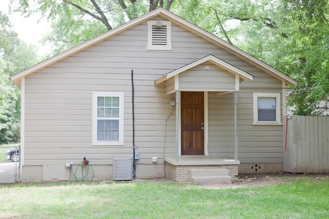 property at 1126 E Dawson St