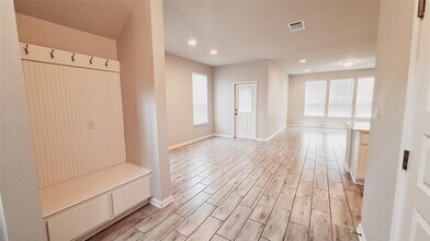 124 Peruvian Ln in Georgetown, TX - Building Photo - Building Photo