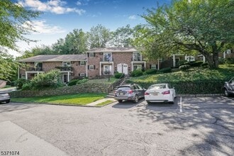 320 South St in Morristown, NJ - Building Photo - Building Photo