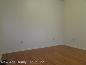 442 N 32nd St in Philadelphia, PA - Building Photo - Building Photo
