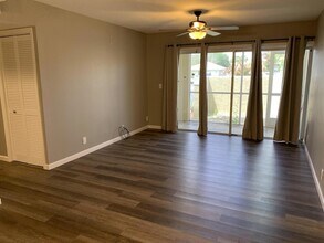 1548 SE Royal Green Cir, Unit 105 in Port St. Lucie, FL - Building Photo - Building Photo