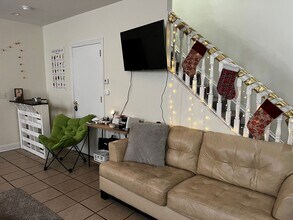 2118 E Carson St in Pittsburgh, PA - Building Photo - Building Photo