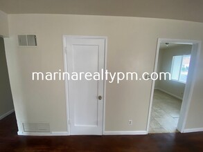 741 Rosewood Ave in Vallejo, CA - Foto de edificio - Building Photo