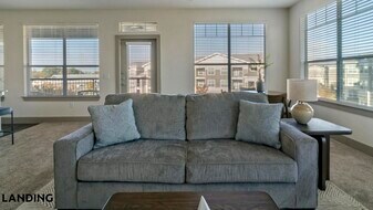 4115 Louetta Rd, Unit 7302 in Spring, TX - Building Photo