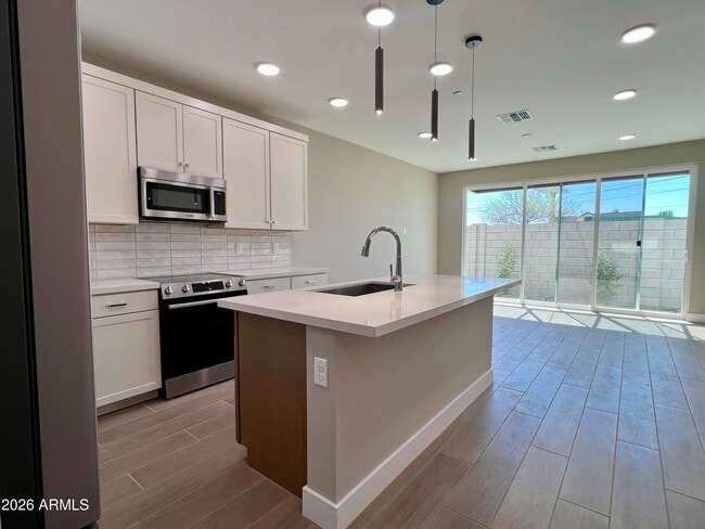 1015 E Pasadena Ave in Phoenix, AZ - Building Photo - Building Photo