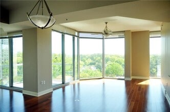 2795 Peachtree Rd in Atlanta, GA - Building Photo - Building Photo